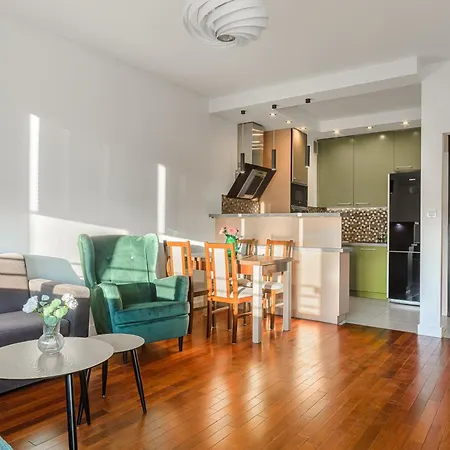 Shortstaypoland Aleja Rzeczypospolitej