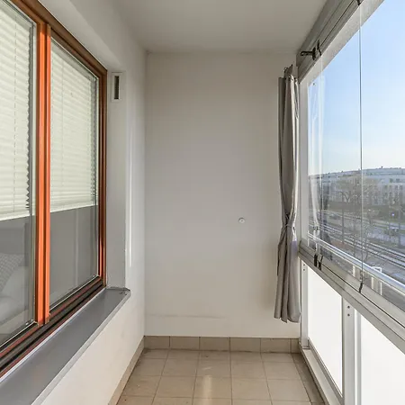 Lägenhet Shortstaypoland Aleja Rzeczypospolitej